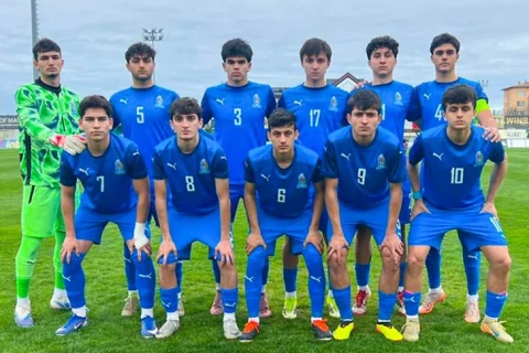 Сборная Азербайджана U-17 уступила Казахстану