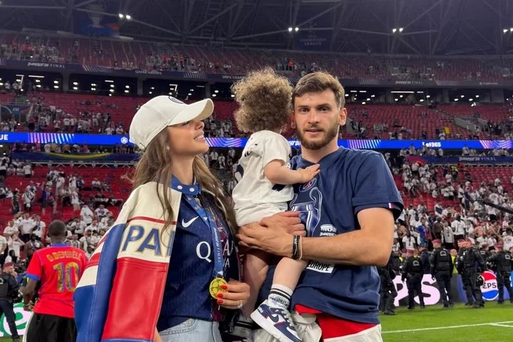 “Real Madrid” Kvaratsxeliyaya görə 150 milyon avrodan keçə bilər