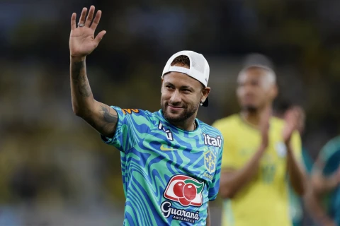 Neymar Dünya Çempionatı öncəsi saç düzümünü dəyişdi - FOTO