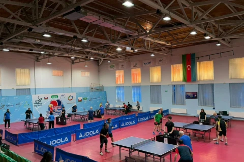 Veteran tennisçilərin Azərbaycan çempionatı başa çatdı - FOTO