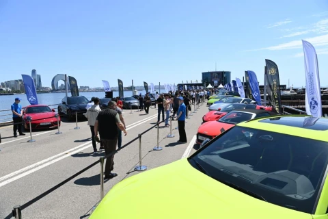 Su idmanı “Classics & Supercars” festivalına Xəzərdə rəng qatdı - FOTO