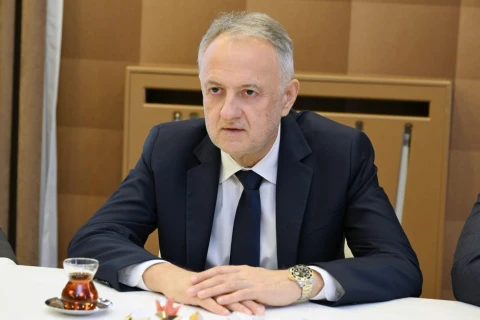 Azərbaycanla Serbiya arasında idman sahəsində əməkdaşlıq müzakirə edilib