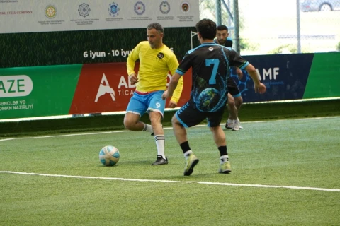 Azərbaycan Həmkarlar İttifaqları Konfederasiyasının təşkilatçılığı ilə minifutbol turnirinə start verilib - FOTO