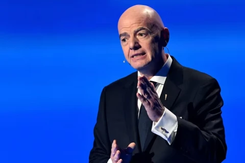 İnfantino oyunda huşunu itirən futbolçu ilə bağlı açıqlamaya verib
