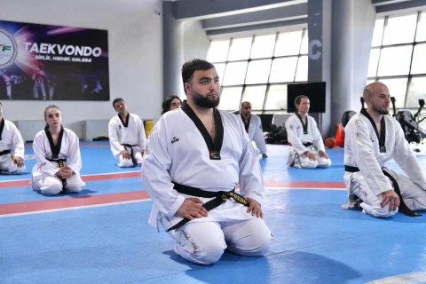 Abşeronda taekvondo üzrə məşqçilik seminarı keçirilib - FOTO