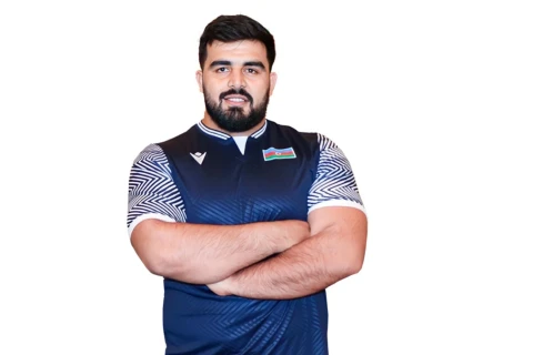“Sərbəst güləş məşqçiləri idmançıları getdikcə daha çox çimərlik güləşinə yönləndirirlər” – Oyan Nəzərianinin İDMAN.BİZ-ə MÜSAHİBƏSİ