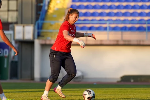 Qadın futbol millimiz Şimali Makedoniya matçına hazırlaşır - FOTO