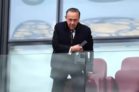 Devid Sallivanın cinsi istismar etdiyi qadından ağır ittiham