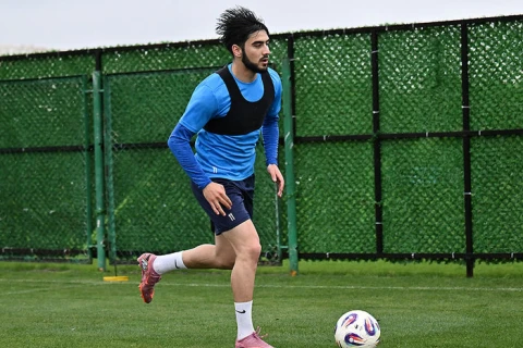 Millimizin futbolçusu Xəyal Əliyev müalicə üçün Madridə yollanıb
