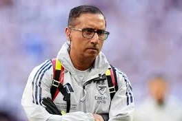 “Arsenal” klubun tibb heyətinin rəhbərini işdən çıxarıb