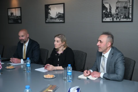 В Азербайджанской государственной академии физической культуры и спорта прошла встреча с делегацией посольства США - ФОТО