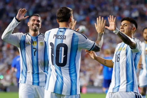 Argentina millisində Messi fərqi: İslandiyaya üç cavabsız qol - VİDEO