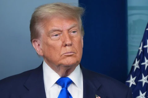 Трамп пропустит первый в США матч ЧМ по футболу - СМИ