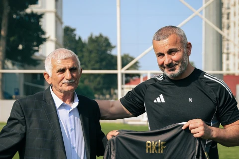 Qurban Qurbanov azarkeşin arzusunu gerçəkləşdirib