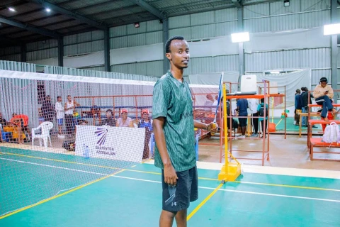 Azərbaycan Ruandaya badminton avadanlıqları göndərib - FOTO