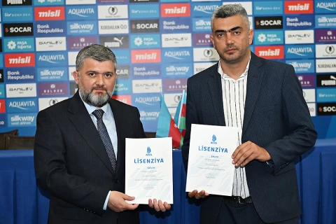 AFFA klublara lisenziyaları təqdim edib