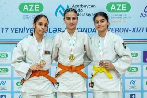 Sumqayıtda gənc cüdoçuların mübarizəsi başa çatıb - FOTO