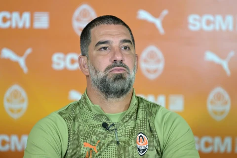 Arda Turan Ukraynada mövsümün ən yaxşı baş məşqçisi seçildi