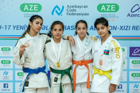 Sumqayıtda 125 yeniyetmə cüdoçu tatamiyə çıxdı - FOTO