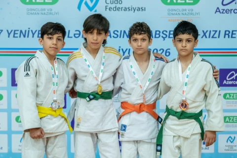 Sumqayıtda 125 yeniyetmə cüdoçu tatamiyə çıxdı - FOTO