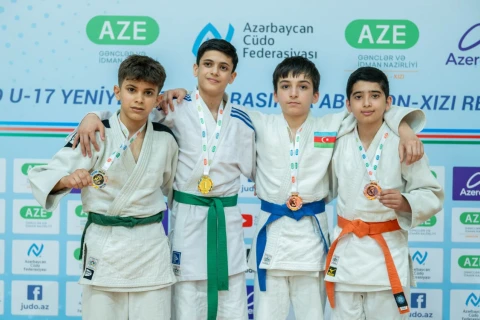 Sumqayıtda 125 yeniyetmə cüdoçu tatamiyə çıxdı - FOTO