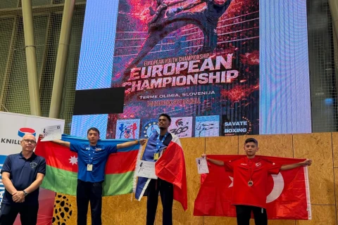 Gənc savatçılarımız Avropa çempionatını beş medalla başa vurdu - FOTO