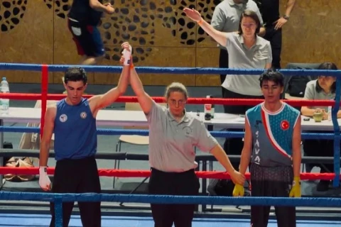 Gənc savatçılarımız Avropa çempionatını beş medalla başa vurdu - FOTO