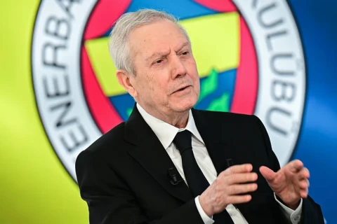 Aziz Yıldırım “Fənərbağça”dan ulduzları göndərməyə hazırlaşır
