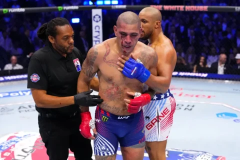 Pereyra əfsanəvi UFC hakiminin qovulmasını tələb edib
