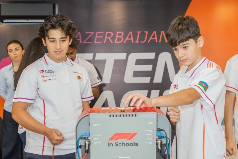 Azərbaycanlı məktəblilər “Formula-1” yoluna çıxır