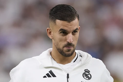 “Real Madrid” Sebalyosu azad agent kimi buraxmaqdan imtina edib