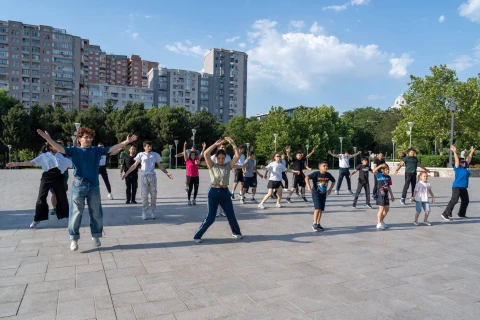 Rəsul Çunayev “Səhər idmanı” layihəsinə qoşulub - FOTO