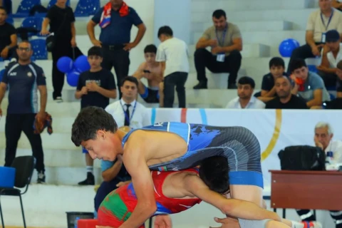 Məktəblilərin olimpiadasında ilk finalçılar bəlli oldu - FOTO