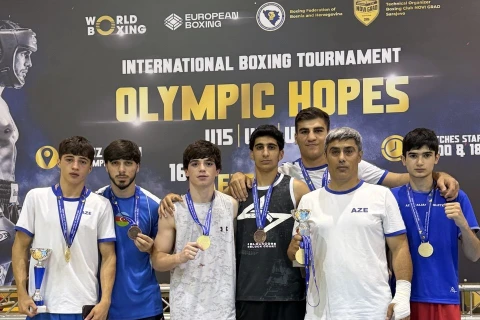 Boksçularımız Sarayevoda gücünü göstərdi: 12 medal - FOTO