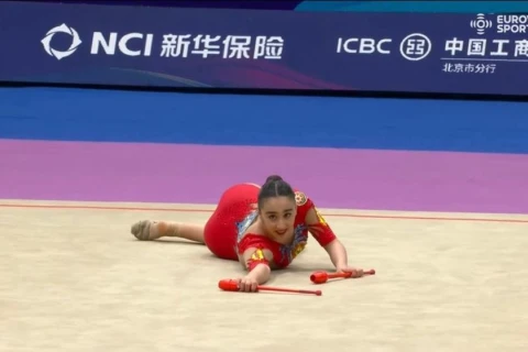 Bədii gimnastlarımızın Pekində final həyəcanı - FOTO