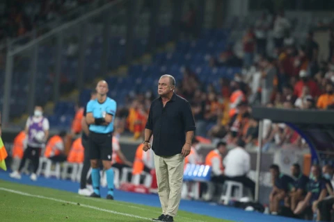 Fatih Terimdən türkiyəli azarkeşlərə çağırış: “Böyük ölkələr kimi davranmalıyıq”