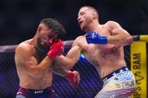 Джо Роган назвал бой Гейджи и Топурии величайшим в истории UFC
