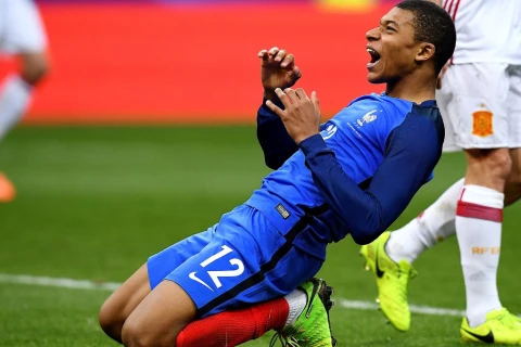 Mbappe: “Ola bilsin, Holand məni düşünür, amma mən İraqı düşünürəm”