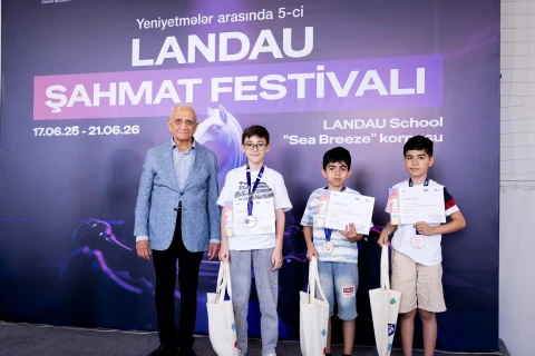Gənc şahmatçıların mübarizəsi başa çatıb - FOTO