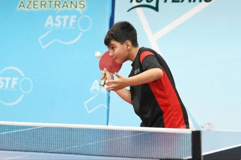 120-yə yaxın məktəblinin qatıldığı stolüstü tennis yarışından rəngarəng görüntülər - İDMAN.BİZ-in FOTOREPORTAJI + VİDEO