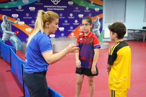 120-yə yaxın məktəblinin qatıldığı stolüstü tennis yarışından rəngarəng görüntülər - İDMAN.BİZ-in FOTOREPORTAJI + VİDEO