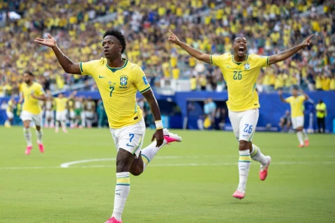 DÇ-2026: Braziliya Şotlandiyanı darmadağın edib qrupu lider bitirdi - VİDEO