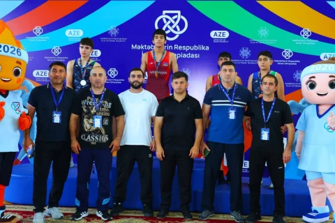Məktəblilərin Respublika İdman Olimpiadasında güləş yarışları başa çatıb