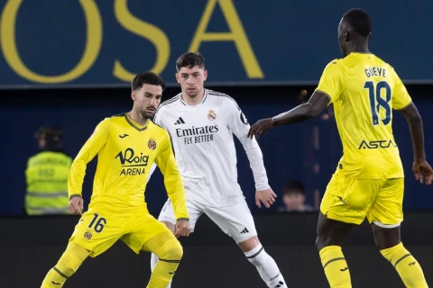 Baena Valverde ilə qalmaqaldan danışdı: “Futbolu atmaq istəyirdim”