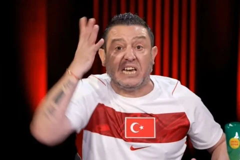 Nihat Kahveci əsəbindən Montellaya “lan” deyə xitab etdi - VİDEO