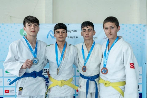 Qusarda 73 cüdoçunun iştirakı ilə region birinciliyi keçirilib - FOTO