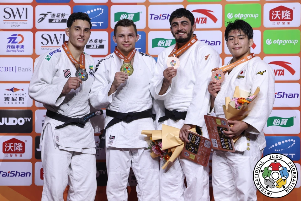 Azərbaycan millisi Sindao Qran-prisini dörd medalla başa vurdu - YENİLƏNİB + FOTO/VİDEO