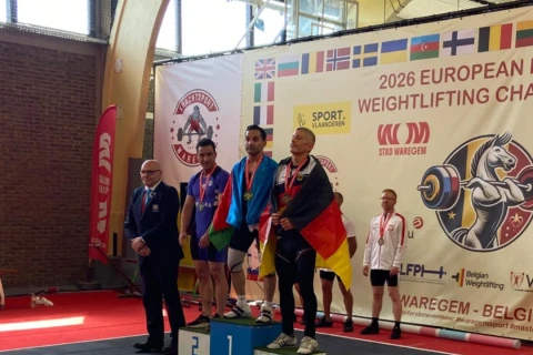 Азербайджанский тяжелоатлет стал чемпионом Европы