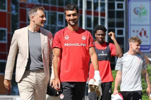 “Kayzerslautern” Emreli ilə bağlı digər klublarla danışıqlara hazırdır
