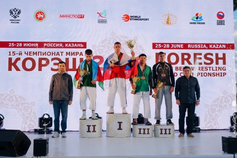 Азербайджанские борцы на поясах завоевали 29 медалей на чемпионате мира - ФОТО